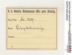 Etiketten zu Quarz (Katzenauge) (NHMW-MIN-Aa2289)